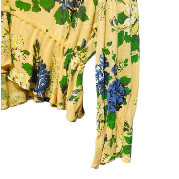 Urban Outfitters Yellow Blue Blossom Marigold Crop Top Women's Size Large L - Picture 9 of 11